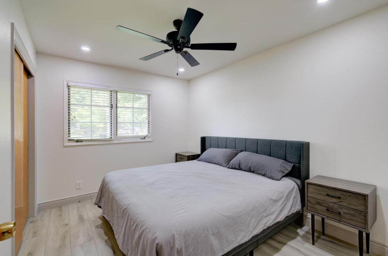 Updated Spacious Home Fresno Exterior photo